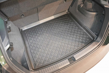 Tava portbagaj Skoda Karoq 2017-prezent Guardliner™ Aristar (portbagaj mai sus)