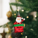 Decorațiune festivă – figură Moș – suspendabilă – plastic – 7,5 x 5 cm